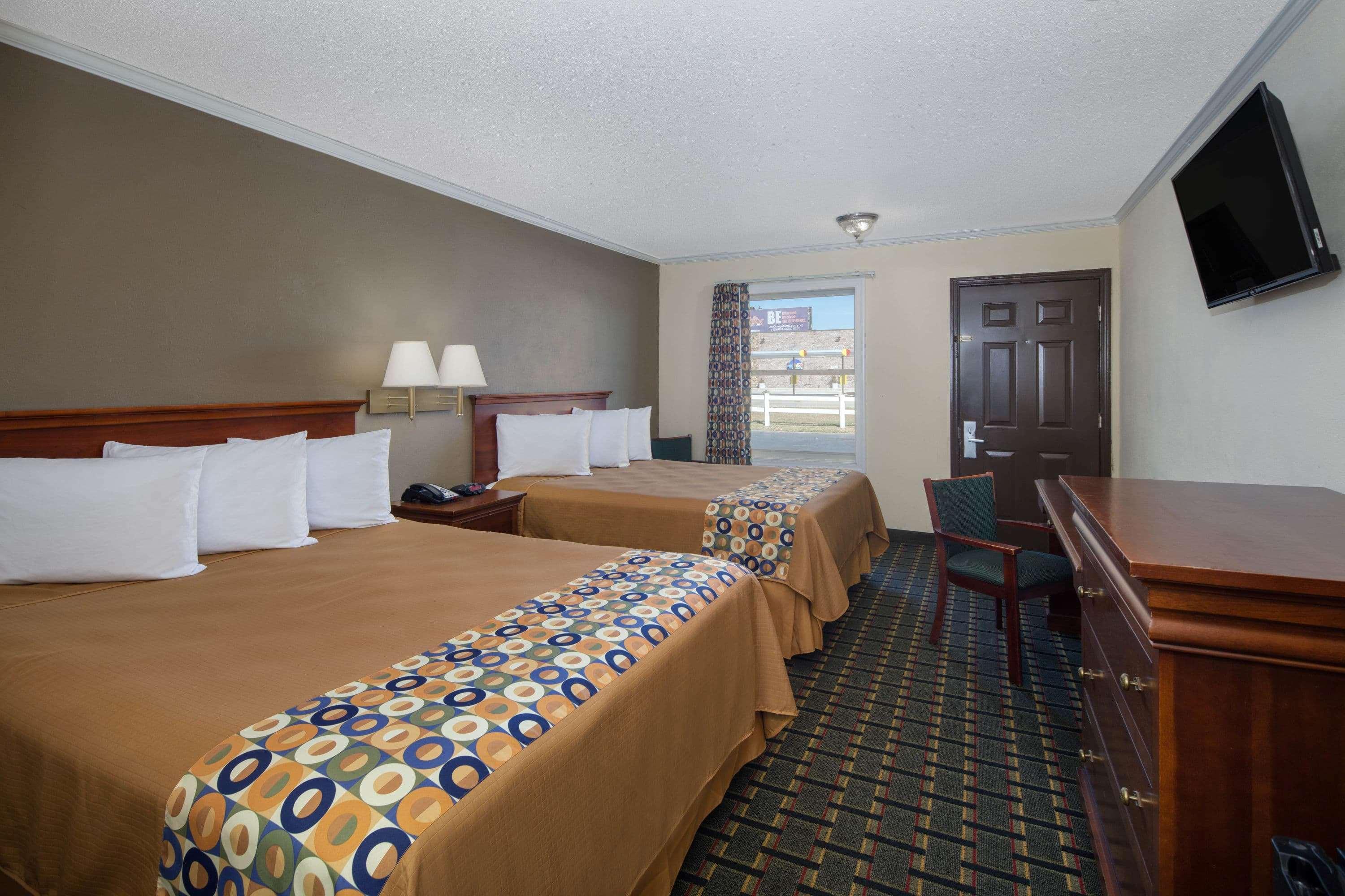Travelodge By Wyndham Orangeburg Buitenkant foto