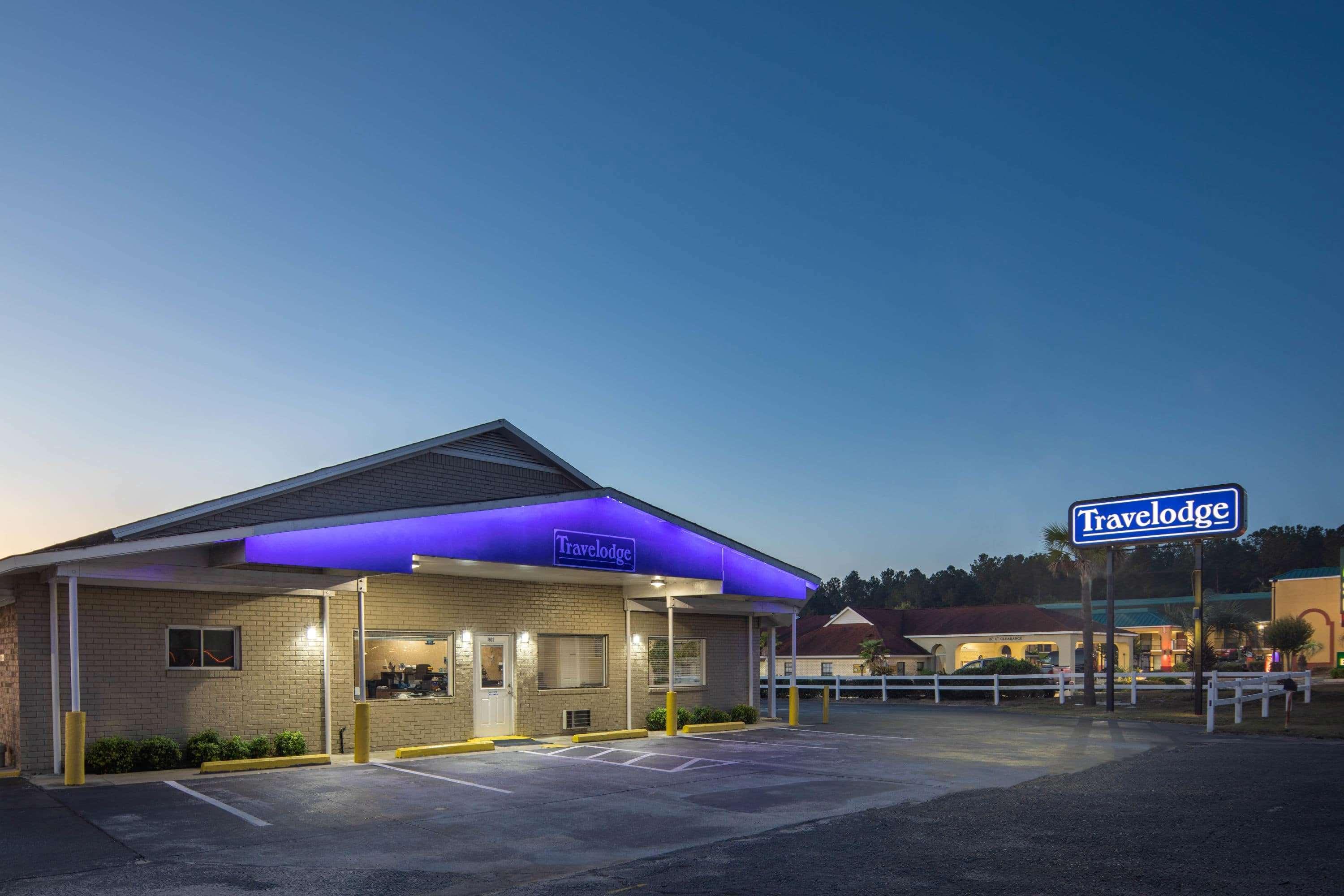Travelodge By Wyndham Orangeburg Buitenkant foto