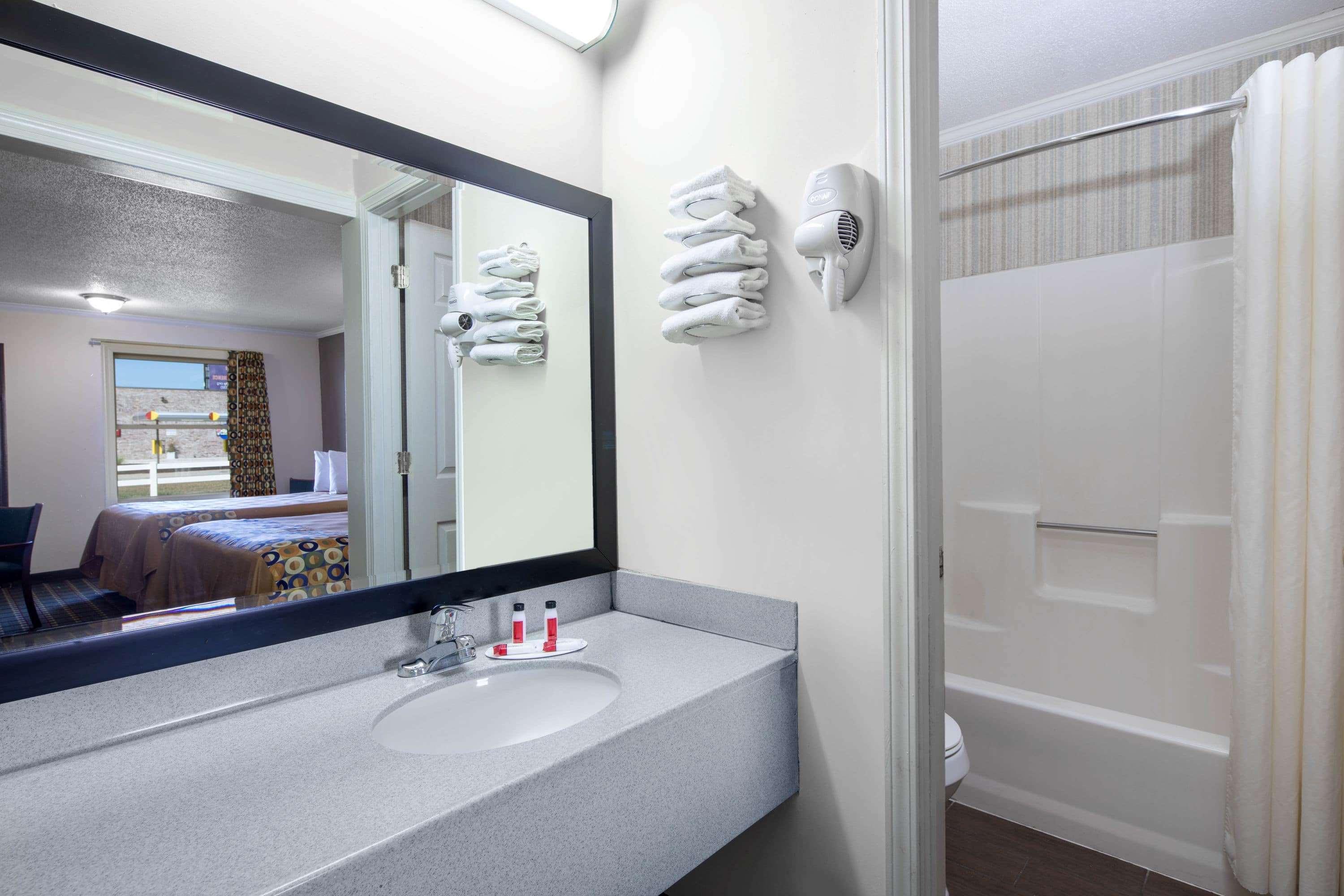 Travelodge By Wyndham Orangeburg Buitenkant foto